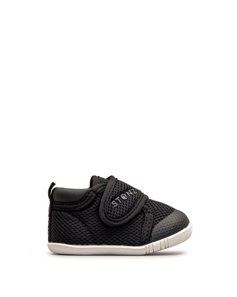 Chaussure bébé Stonz Cruiser Original noir vue latérale