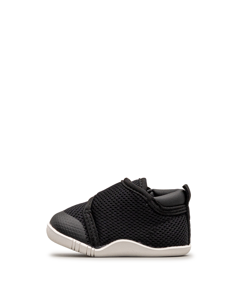 Autre vue latérale de la chaussure Stonz Cruiser Original bébé noire